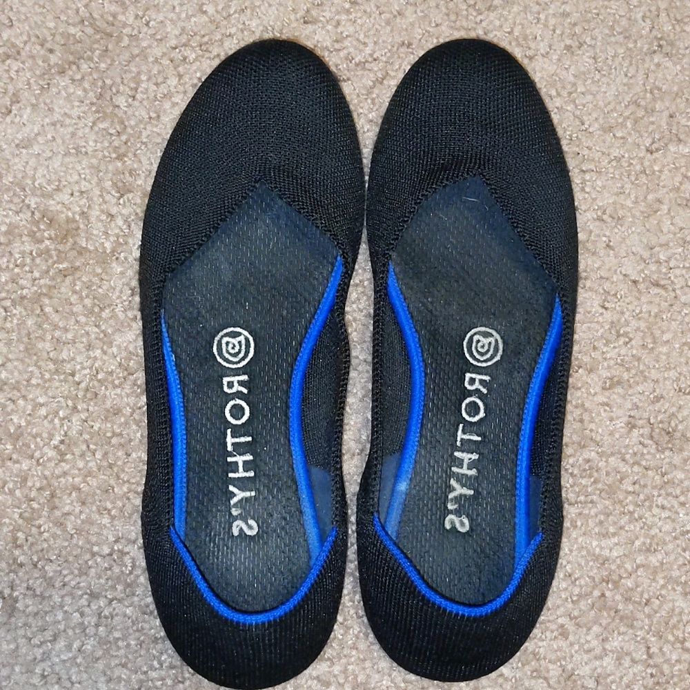 Black Rothys